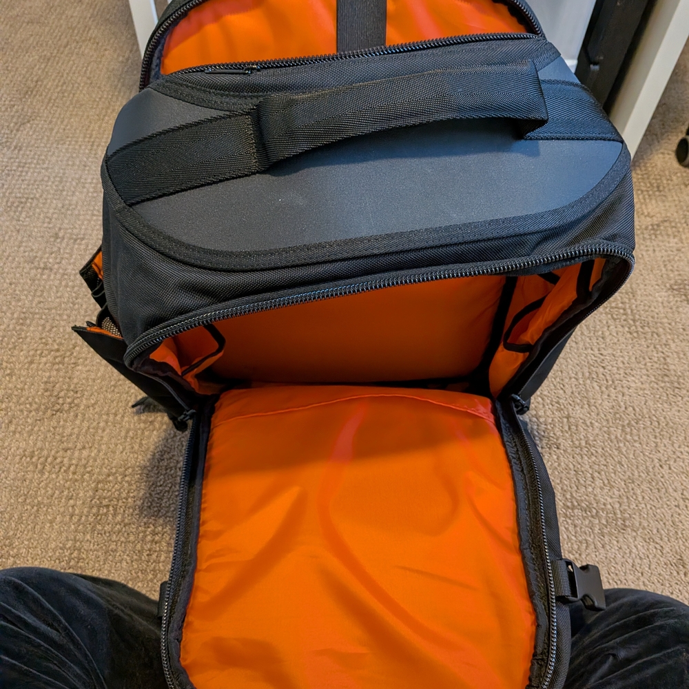 Travel BackPack - Black - Picture 2 of 7